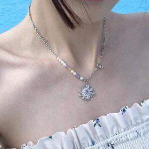 Wholesale cubic: Flower Cubic Premium Quality Korea Fashion Accessories Jewelry Necklace