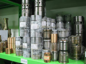 Wholesale Construction Machinery Parts: Rock Drill Spare Parts for HL550, HL510, HL560