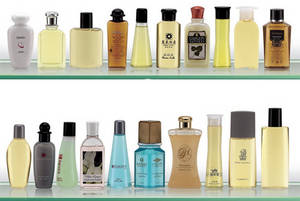 Wholesale hair shampoo: Shampoo, Body Gel, Hair Conditioner, Body Lotion in Bottles