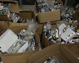 Wholesale making shoes: Sell Uesd Shoes with No Torn,No Broken,Good Quality and Hot Sale