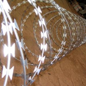 Wholesale barbed concertina wire: Hot Dipped Galvanized BTO-22 Type Razor Barbed Wire