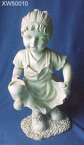 Wholesale resin figurine: Garden Girl