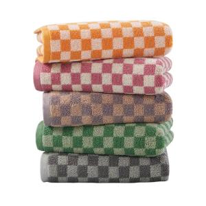 Wholesale soft breathable: Plush and Absorbent Checkered 100% Cotton Hand Towels