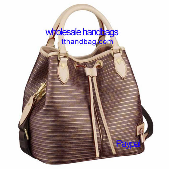 Sell Handbags(id:12635533) from T&T Handbag Industrial Co.,Ltd - EC21