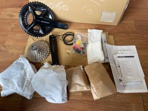 Wholesale resin: Shimano 105 DI2 12 Speed Hydraulic Disc Groupset 2024