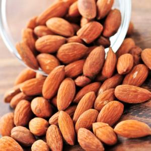 Wholesale almonds: Raw Natural Almond Nuts for Sale