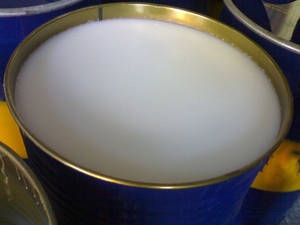 Wholesale drop in: Quality White Color Vaseline Petroleum Jelly.