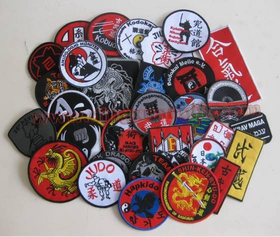 Sell embroidery patch,emblems,badge 
