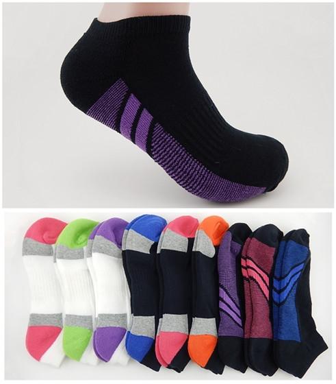 Xiwaadoo 3 Pairs Mens Half Terry Socks with Paint Bottom Combed Cotton Athletic Socks Specially Designed for Sports Men