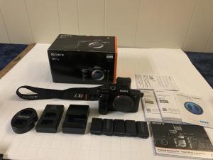 Wholesale digital cameras: Sony A7R II 42.4MP Mirrorless Digital Full Frame Camera