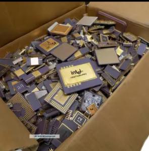 Wholesale scrap book: Ceramic CPU Processor Scraps Wholesale scrap book: Ceramic CPU Processor Scraps