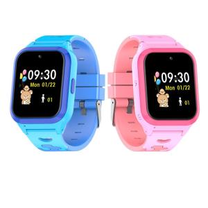 Wholesale gsm1900: 2G GSM GPS Tracking Phone Watch IPX7 Waterproof Smart Wrstwatch Auto Answering Tracker for Kids