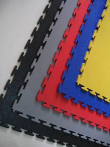Wholesale red dot: PVC Interlocking Garage Floor Tiles