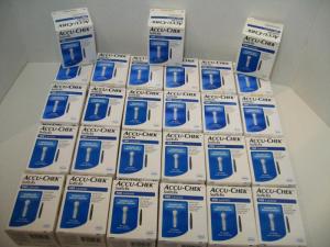 Wholesale bevelers: ACCU-Chek Softclix Thin Gauge Beveled-Cut Lancets Lot of 2,700 Available