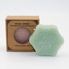 Wholesale Facial Cleanser: 7g Hexagon Facial Konjac Cleansing Sponge with Bamboo Charcoal