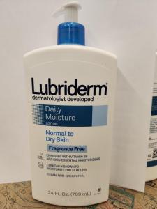 Wholesale Skin Care: Lubriderm Daily Moisture Body Lotion Fragrance Free 24 Oz