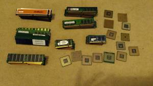 Wholesale supplies for ship: CPUs, Laptop and Desktop Memory RAM for Scrap Gold Recovery.