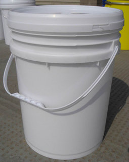 20L Plastic Pail with Lid, Plastic 