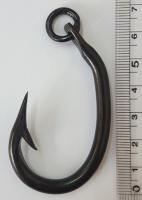 Tuna Hook with Ring, Black Dacro Coated