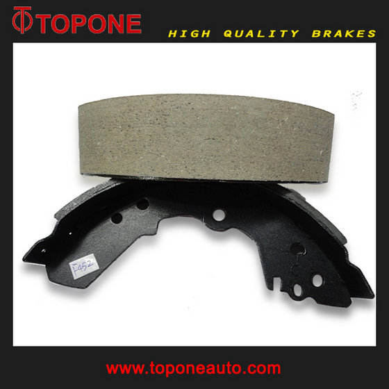 Brake Shoe for Cars NAO Ceramic Semi Metallic