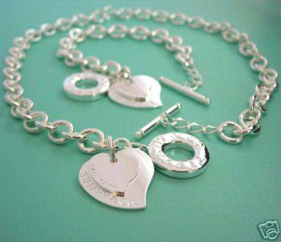 tiffany and co double heart toggle necklace