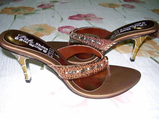 fancy sandal for ladies