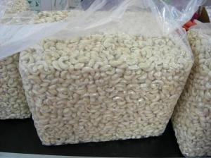 Wholesale nuts kernels: Best Price!! Raw Cashew Nuts W320 W240 with High Quality / Dried Cashew Kernels Kaju HACCP, FSI Whol