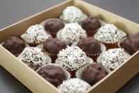 Healthy Date Truffles (Made From High Quality Iranian Dates with Nuts Coating)