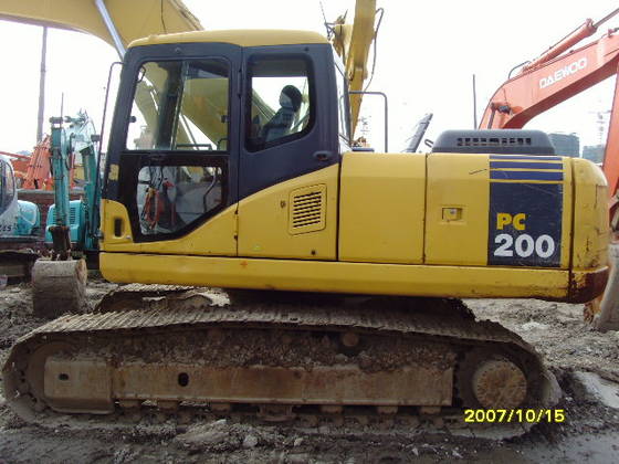 Sell Used Excavator Komatsu Pc0 1 Pc0 6 Pc0 7 Id Ec21