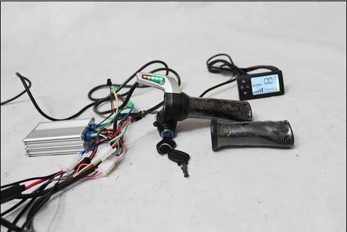 Sell 48V 1000W New Controller+48V New LCD Display+48V New Twist Throttle