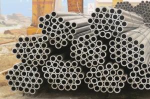 Wholesale Steel Pipes: Factory Wholesale Steel Pipe Seamless Carbon Steel Pipes API 5L/A106b/A53/A333 Line Pipe for Oil and