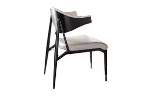 Wholesale lighting for villa: 590*607mm Hotel Restaurant Furniture ODM Black and White Leather Dining Chairs with Arms