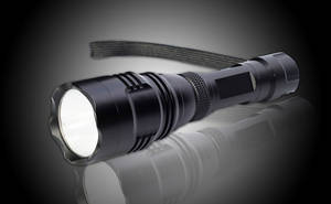 Wholesale cree led flashight: Police Cree Aluminum LED Flashlight (HS-26)