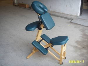 Wholesale Massage Chair: Portable Wooden Massage Chair