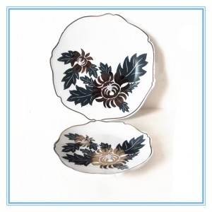 Ceramic Stoneware Plate/Gold Chrysanthemum Irregular White Plate
