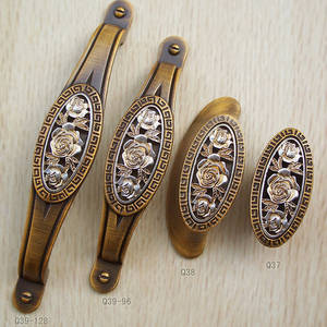 Wholesale kitchen cupboard: Carve Patterns Kitchen Pull Handle Cupboard Kitchen Door Knob