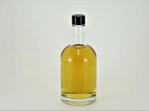Wholesale 500ml glass liquor bottle: High Transparent Premium Liquor Round Glass Bottle  500ml, 750ml Use for Spirits