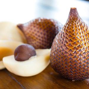 Wholesale fruit packaging net: Fresh Snakefruit / Salacca