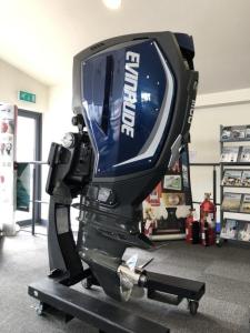Wholesale rig: Used 2016 Evinrude E-tec G2 300 HP Outboard Engines