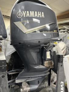 Wholesale outboards: 2018 Yamaha Model F350NCC Boat Engine Outboard 379 Hrs 25 Shaft Mint Cond. Motor