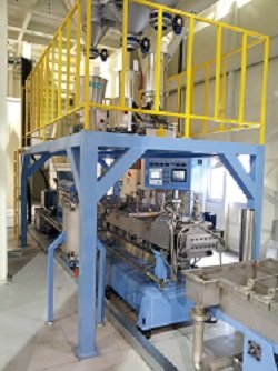  Engineering Plastic Compounder 
