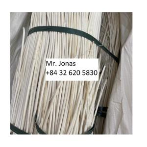 Wholesale wood: High Quality Vietnam Natural Rattan Round Core Polished Rattan Round Core for Export 2021