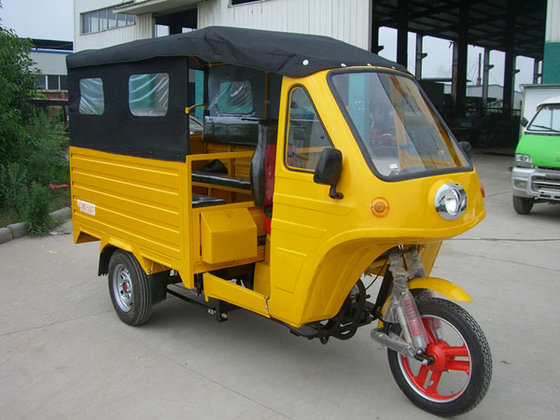 three wheel cargo motorcycle