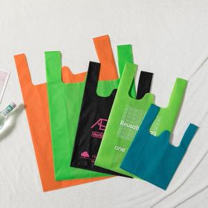 Wholesale pp shopping bags: Disposable Non-woven Vest Shopping Bags