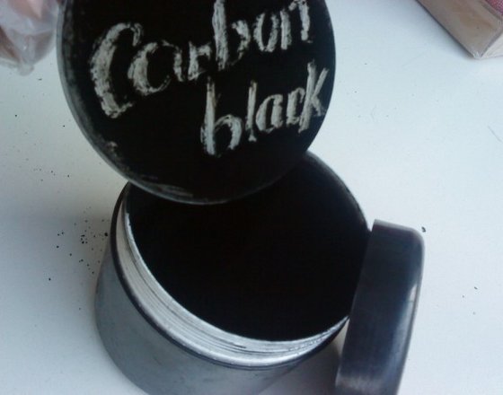 carbon pigment