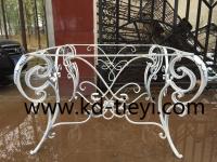 Sell wrought iron table and benches