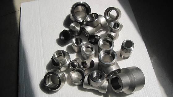 Sell Forged Stainless Steel Pipe Fittings (nipple-tee-coupling-plug 