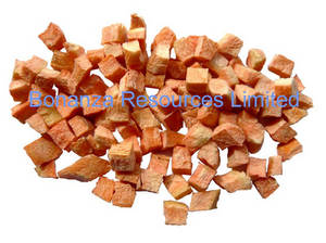 Wholesale freeze dried carrot: Instant Soup Ingredient 3mm 5mm 10mm Cubes Freeze Dried Carrot