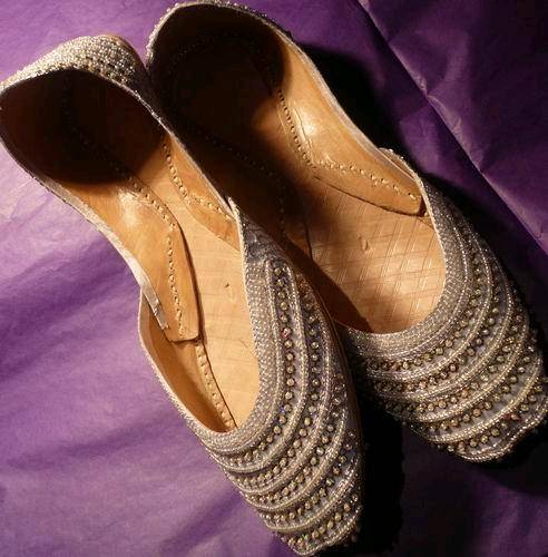 Indian Traditional Beaded Ladies Leather Shoes Khussa Id 2181423 Buy Jaipur India Sandals