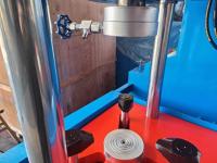 Manual Control YFT-B100 Vertical Valve Test Machine for Flange Welded and Threaded Valve Test 7